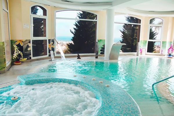 Estheticare Day Spa & Salon